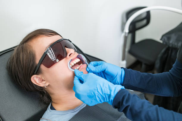 Best Broken or Chipped Tooth Repair in Holiday Shores, IL